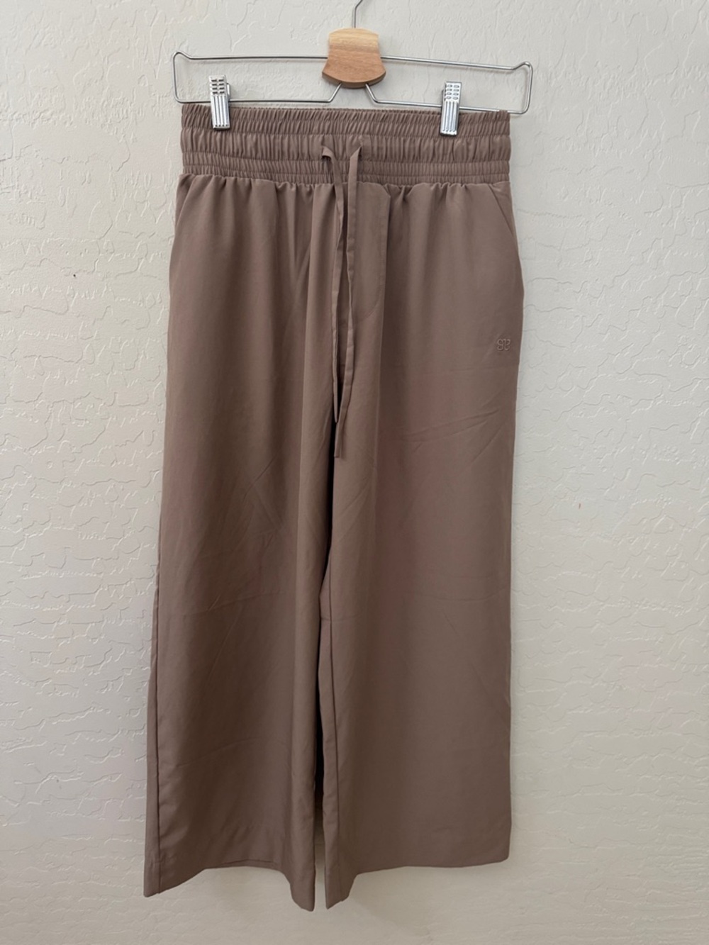 Albion Fit - Women's Wide-Leg Drawstring Pants - Brown